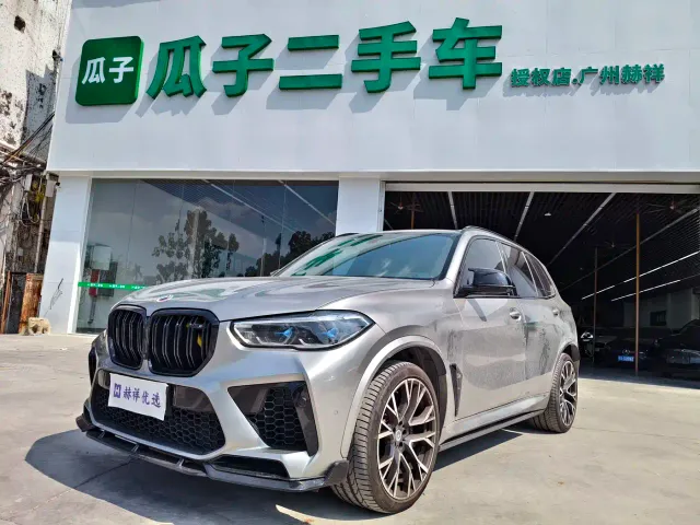 Фотография автомобиля — BMW X5 M