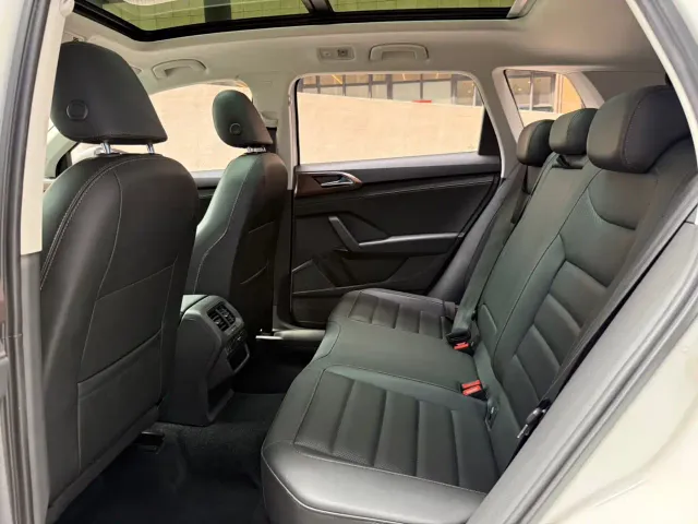 Volkswagen Tharu — Фото автомобиля 10