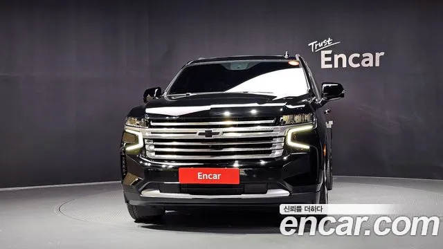 Chevrolet Tahoe — Фото автомобиля 3