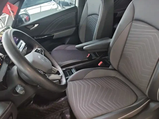 Volkswagen ID.3 — Фото автомобиля 14