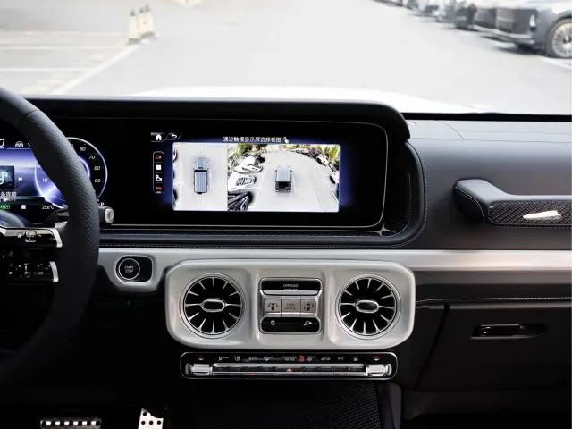 Mercedes-Benz G-Class — Фото автомобиля 18