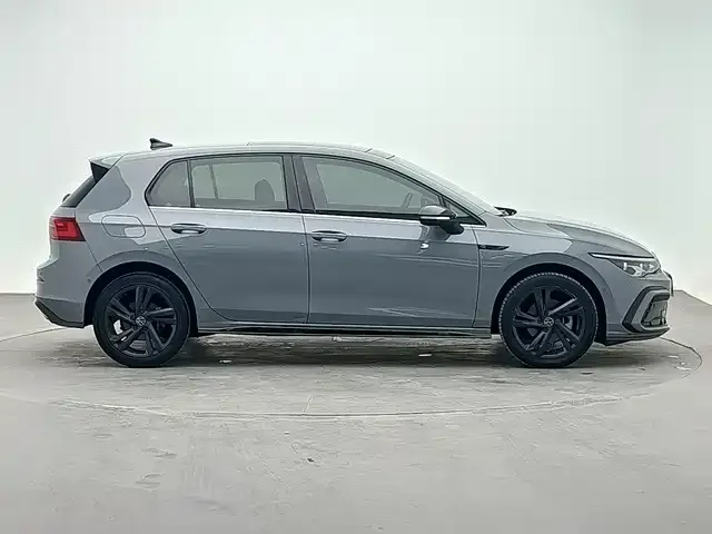 Volkswagen Golf — Фото автомобиля 3