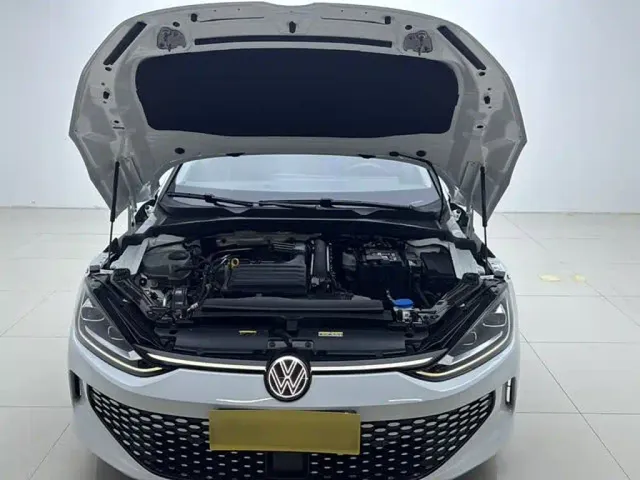 Volkswagen Lamando — Фото автомобиля 10