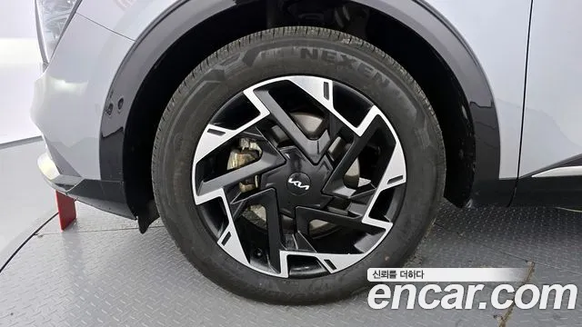 Kia Sportage Sportage 5-е поколение Дизель 2.0 2WD — Фото автомобиля 5