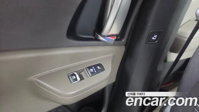 Kia Carnival 4th Gen — Фото автомобиля 25