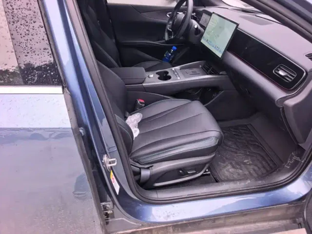BYD Seal 06 — Фото автомобиля 24