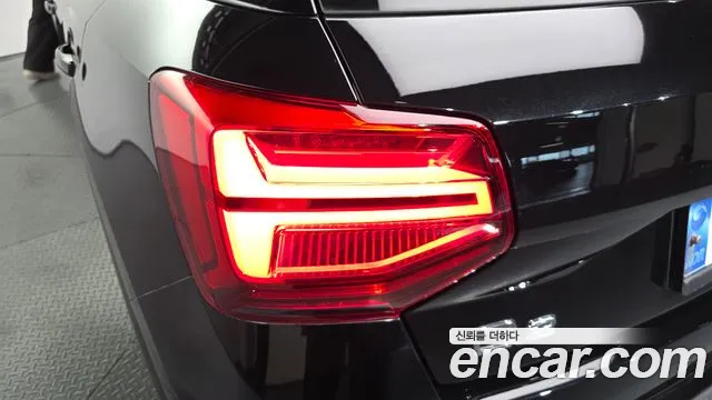 Audi Q2 — Фото автомобиля 8