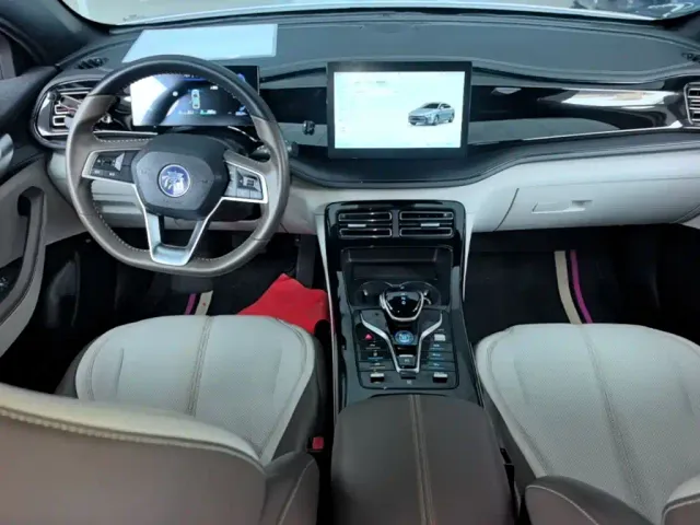BYD Qin PLUS — Фото автомобиля 9