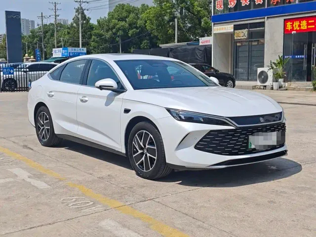 BYD Qin L — Фото автомобиля 3