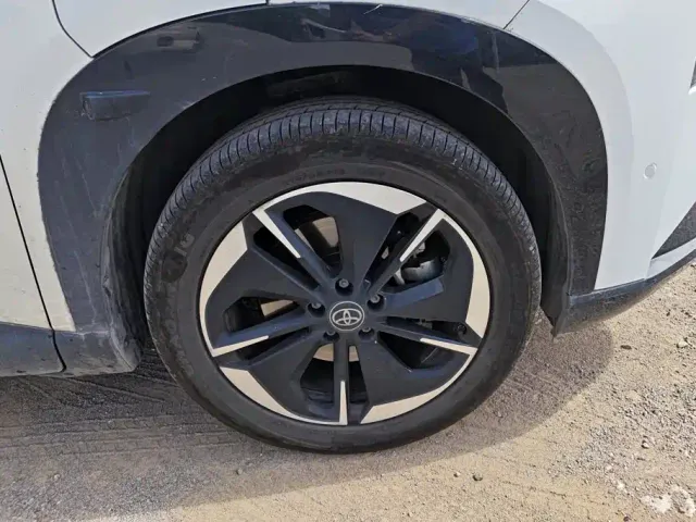 Toyota BoZhi 3X — Фото автомобиля 6