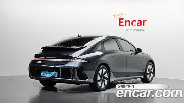 Hyundai Ioniq 6 — Фото автомобиля 2