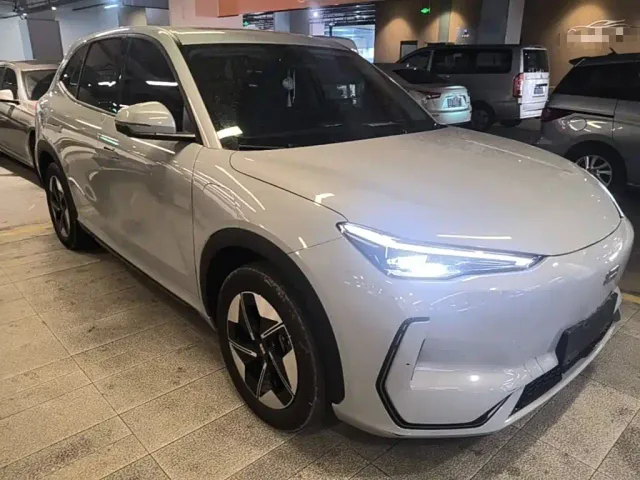 Geely Galaxy E5 — Фото автомобиля 3