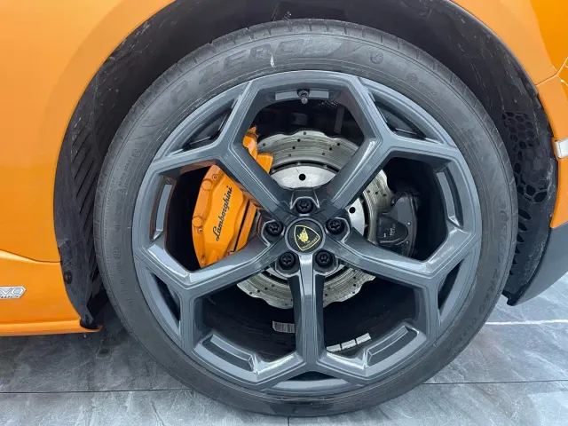 Lamborghini Huracan — Фото автомобиля 17