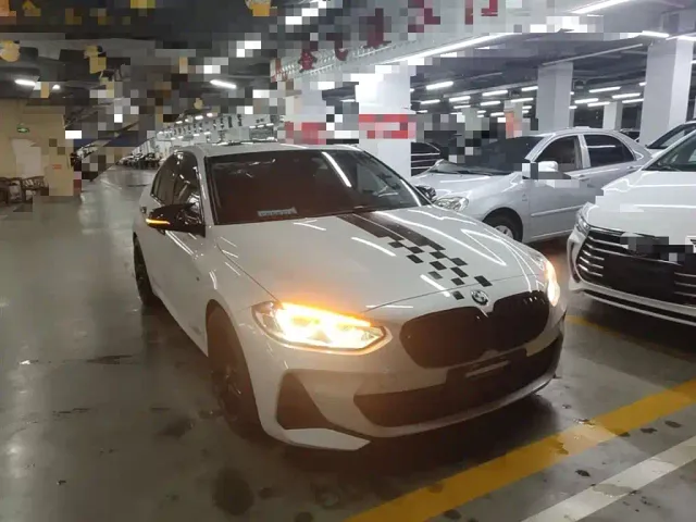 BMW 1 Series — Фото автомобиля 3