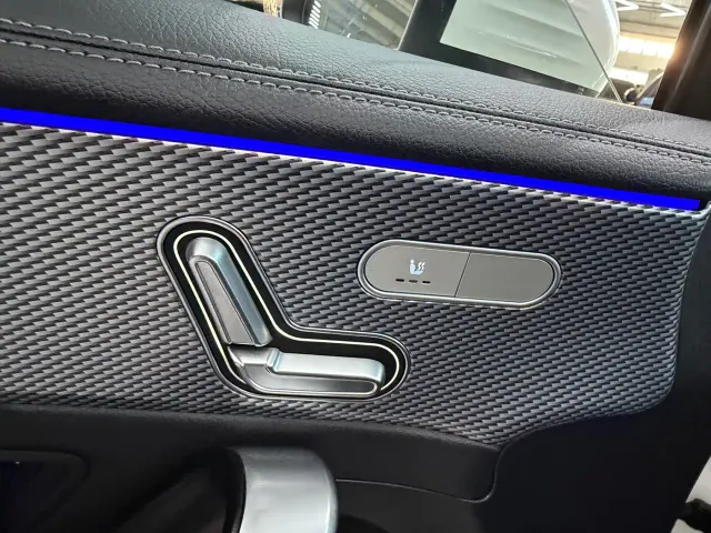 Mercedes-Benz A-Class — Фото автомобиля 10