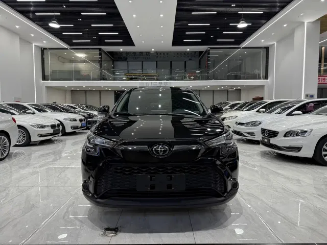Toyota Frontlander — Фото автомобиля 2