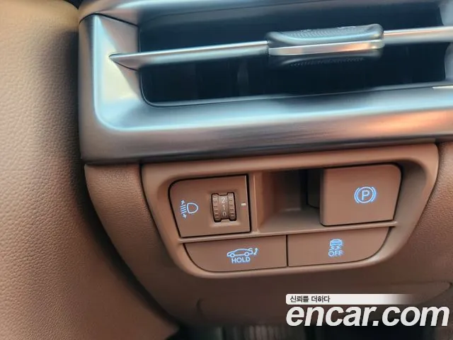 Hyundai Grandeur GN7 — Фото автомобиля 10