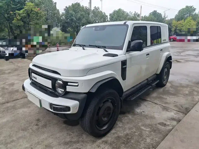 Фотография автомобиля — iCAR V23