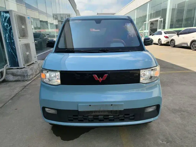 Wuling Hongguang Mini EV — Фото автомобиля 2