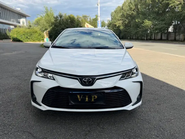 Toyota Corolla — Фото автомобиля 2