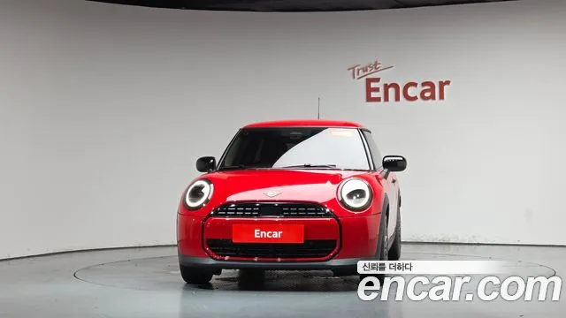 Mini Cooper — Фото автомобиля 3