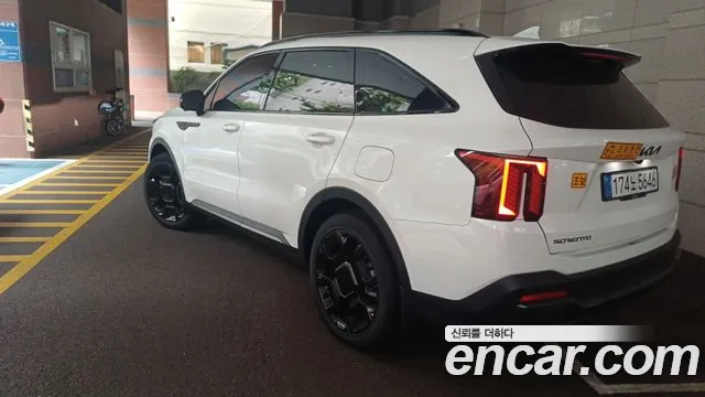 Kia Sorento Новый Sorento 4 поколение Бензин 2.5T 2WD — Фото автомобиля 2