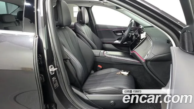 Mercedes-Benz E-Class W214 — Фото автомобиля 16