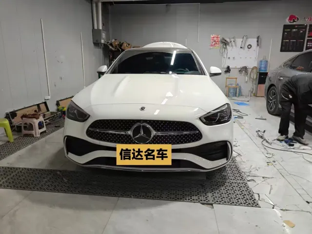 Mercedes-Benz C-Class — Фото автомобиля 2
