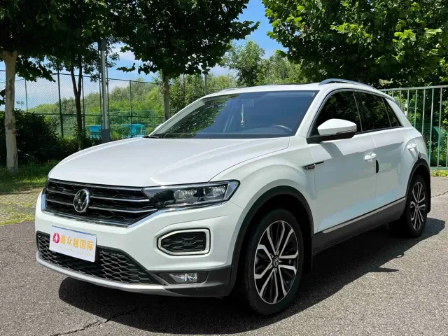 Фотография автомобиля — Volkswagen T-Roc