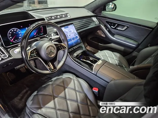 Mercedes-Benz S-Class — Фото автомобиля 18