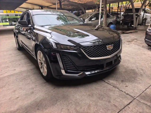 Cadillac CT5 — Фото автомобиля 3