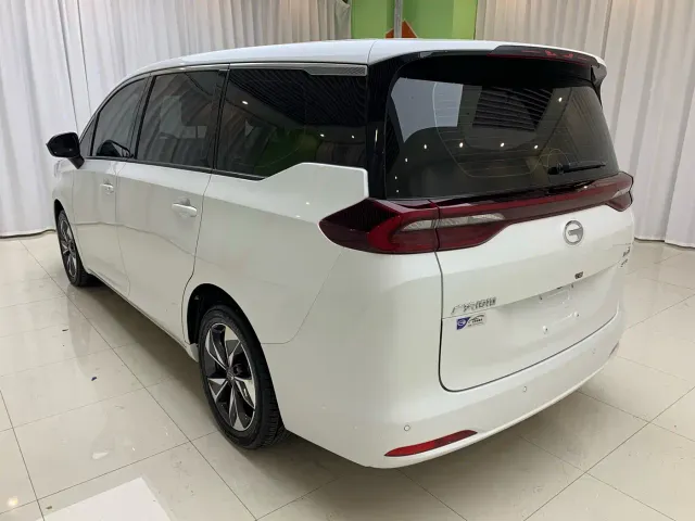 GAC Trumpchi M6 — Фото автомобиля 6