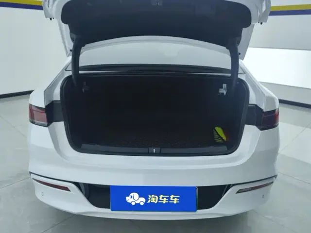 BYD Qin PLUS — Фото автомобиля 4
