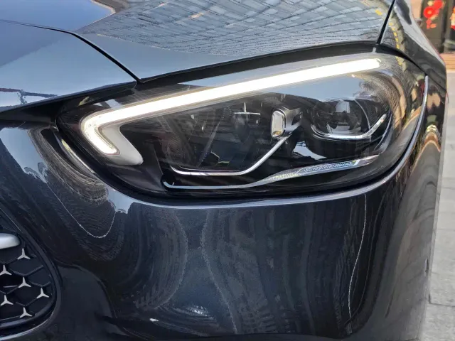 Mercedes-Benz C-Class — Фото автомобиля 12