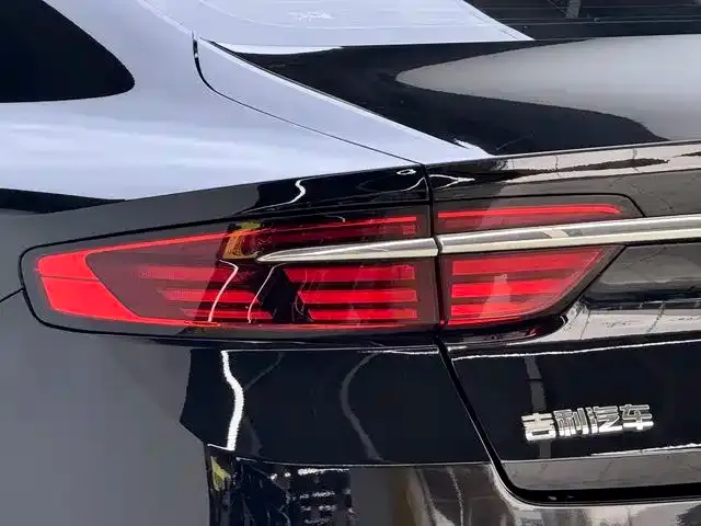 Geely Xingrui — Фото автомобиля 18