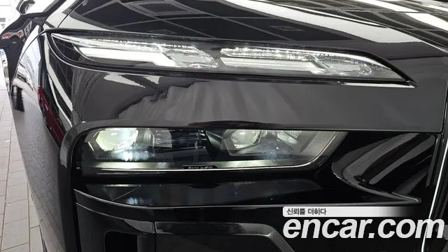 BMW 7-Series 7 серия (G70) 740i xDrive M Sport — Фото автомобиля 22