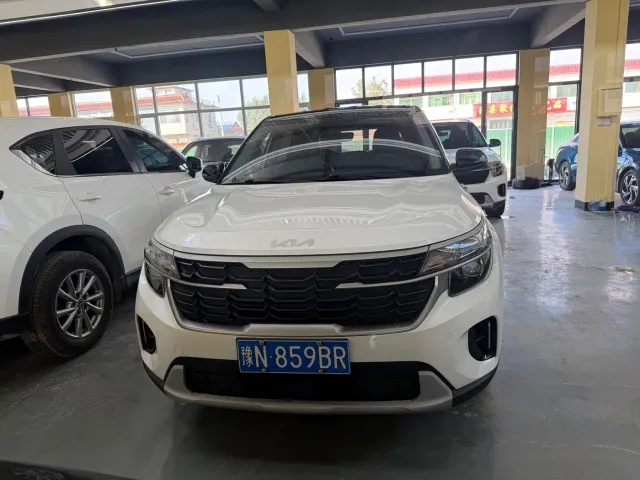 Kia Seltos — Фото автомобиля 2