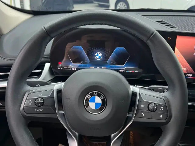BMW X1 — Фото автомобиля 8