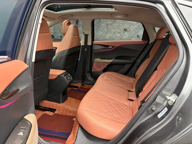 Changan Eado — Фото автомобиля 8