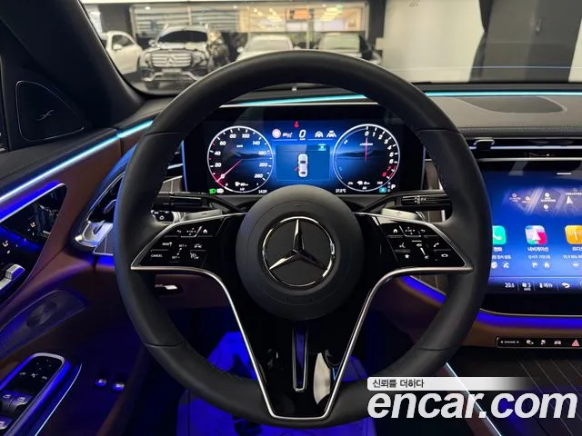 Mercedes-Benz E-Class W214 — Фото автомобиля 14