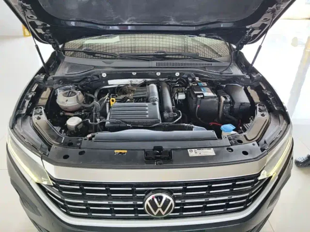Volkswagen Passat — Фото автомобиля 19