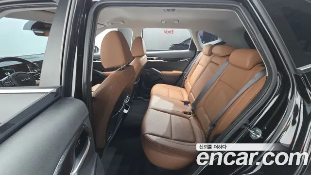 Kia Seltos — Фото автомобиля 17