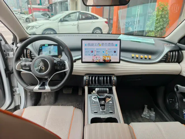 BYD Yuan PLUS — Фото автомобиля 8