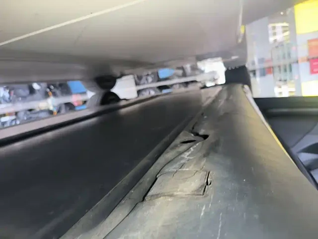 Tesla Model 3 — Фото автомобиля 21