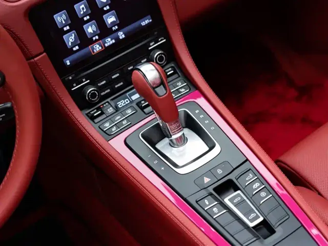 Porsche 718 — Фото автомобиля 16