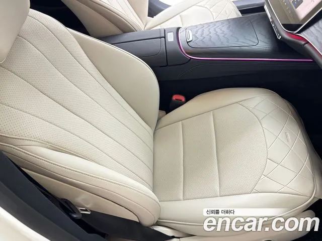 Mercedes-Benz E-Class W214 — Фото автомобиля 13