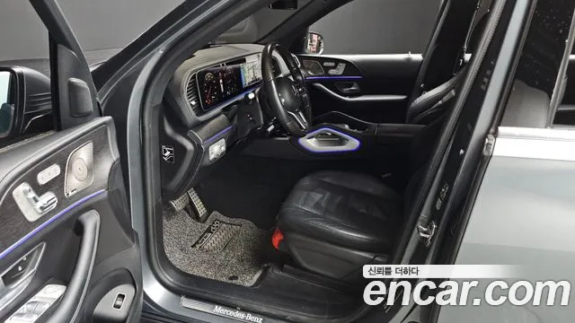 Mercedes-Benz GLS-Class — Фото автомобиля 11