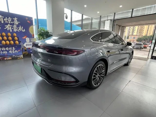 BYD Han — Фото автомобиля 15