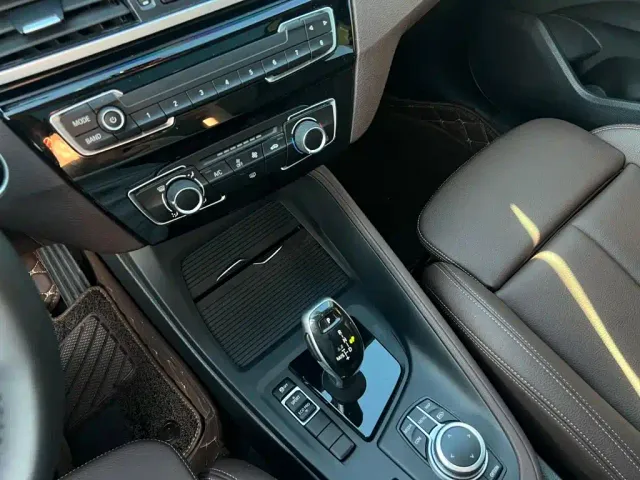 BMW X1 — Фото автомобиля 13
