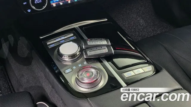 Genesis G80 Бензин 2.5 турбо AWD — Фото автомобиля 9